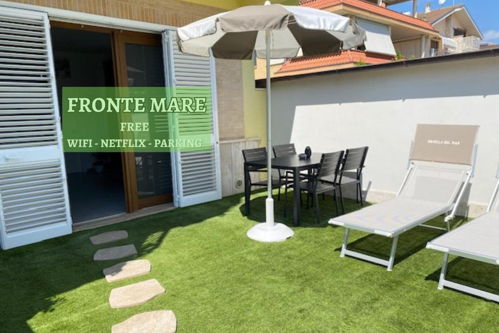 Novella Del Mar Prima Fila Dal Mare Villa Grottammare Luaran gambar